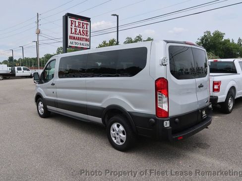 Used 2020 Ford Transit 350 XLT RWD image 3