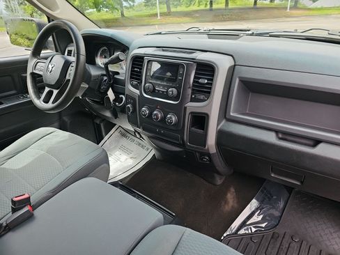Used 2014 RAM 1500 Express AWD/4WD image 14