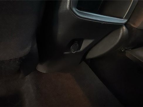 Used 2021 Toyota RAV4 LE image 21