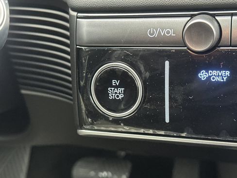 New 2026 Hyundai Ioniq 5 Limited image 22