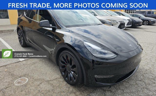 Used 2022 Tesla Model Y Performance AWD/4WD image 1