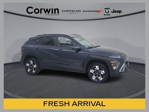 Used 2025 Hyundai Kona SEL AWD/4WD image 1