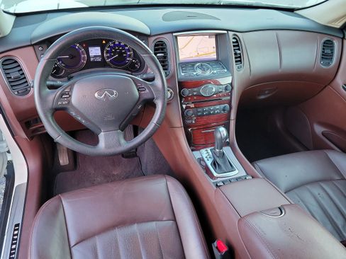 Used 2016 INFINITI QX50 2WD w/ Premium Plus Package image 21