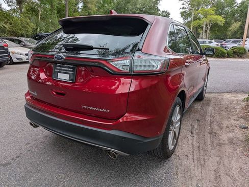 Used 2018 Ford Edge Titanium w/ Equipment Group 302A FWD image 2