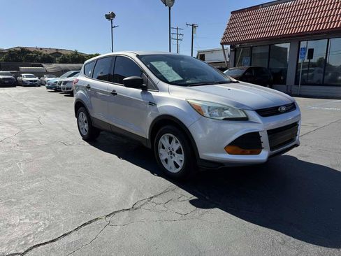 Used 2013 Ford Escape S FWD image 9