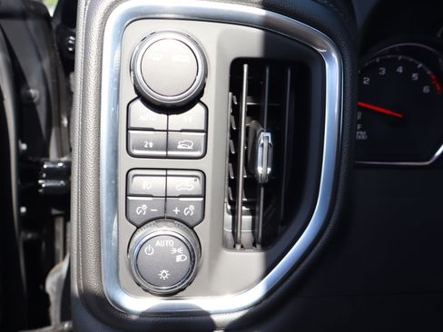 Certified 2022 Chevrolet Silverado 1500 RST image 21