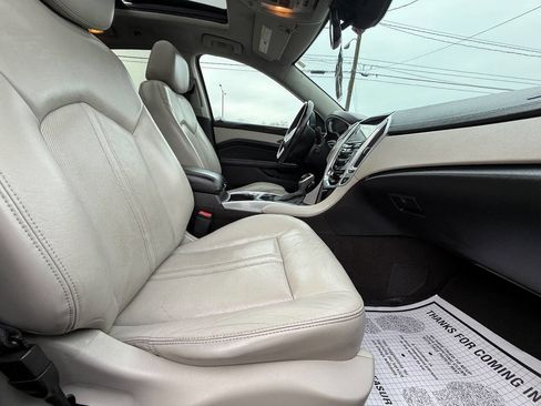 Used 2013 Cadillac SRX Luxury w/ Driver Awareness Package image 9