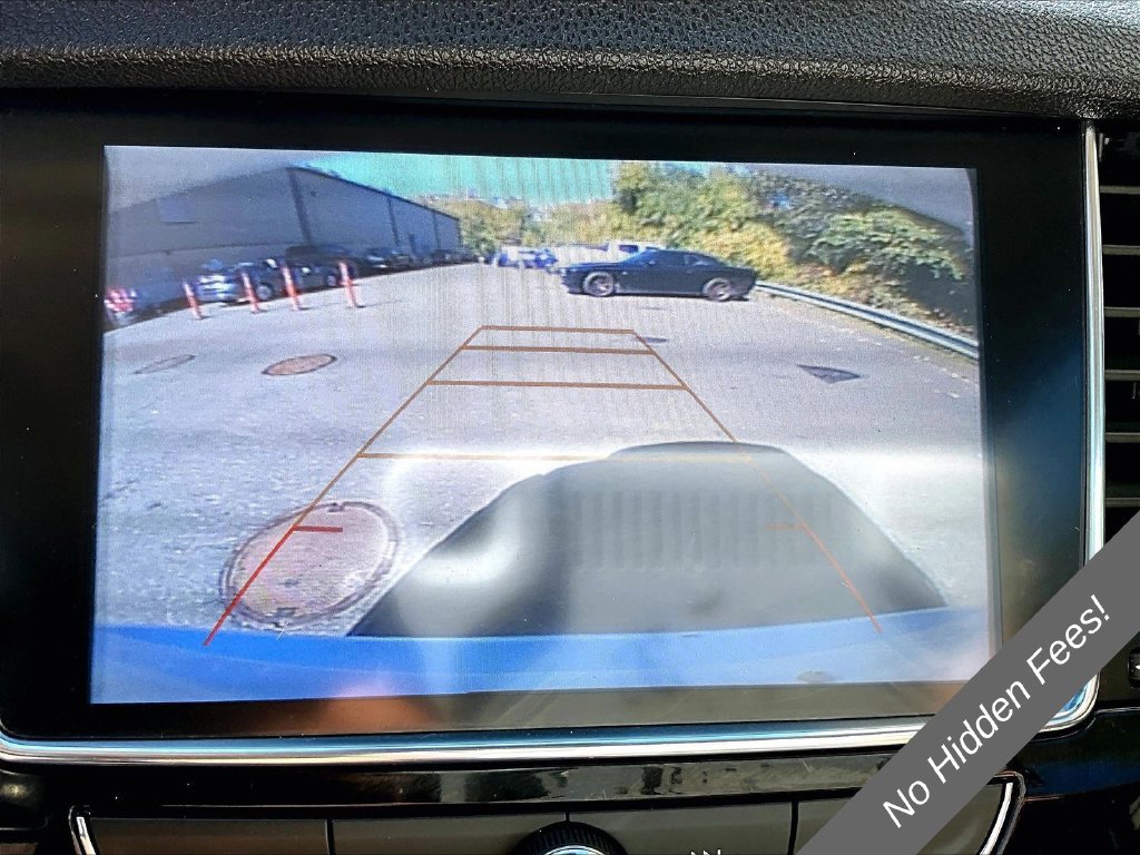 Used 2019 Buick Encore Essence AWD/4WD image 17