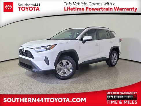 Used 2025 Toyota RAV4 XLE FWD image 1