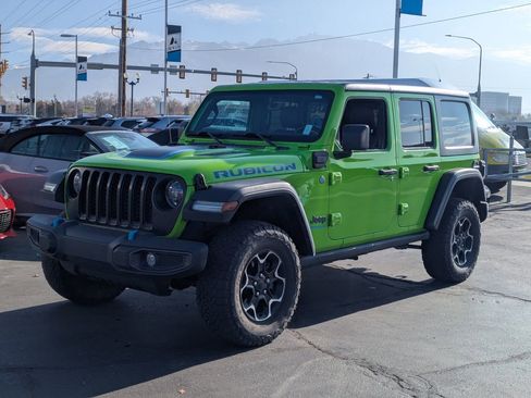 Used 2021 Jeep Wrangler Unlimited Rubicon 4xe w/ Cold Weather Group AWD/4WD image 9