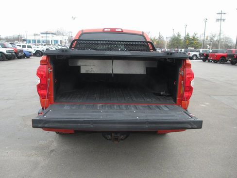 Used 2018 Toyota Tundra SR5 w/ TRD Off Road Package image 8