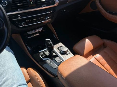 Used 2019 BMW X4 M40i image 23