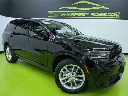 Used 2024 Dodge Durango GT image 1