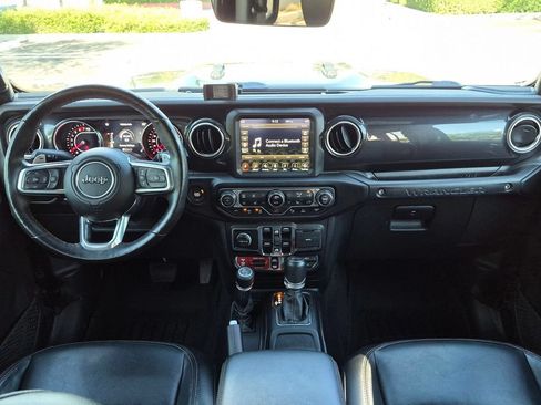 Used 2021 Jeep Wrangler Unlimited Rubicon AWD/4WD image 23