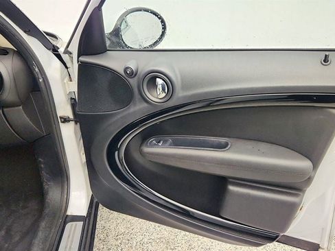 Used 2014 MINI Cooper Countryman image 23