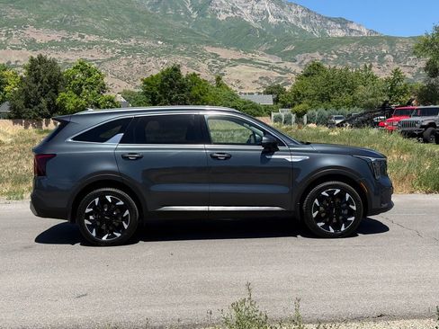 Used 2024 Kia Sorento X-Line EX AWD/4WD image 8