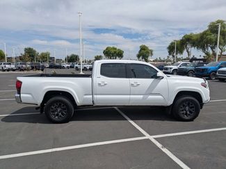 Certified 2022 Toyota Tacoma SR5 video 4