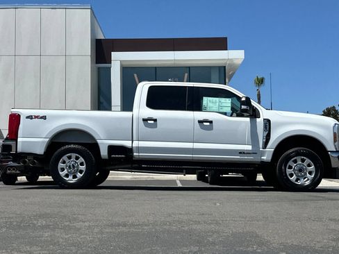 Certified 2024 Ford F250 XLT AWD/4WD image 2