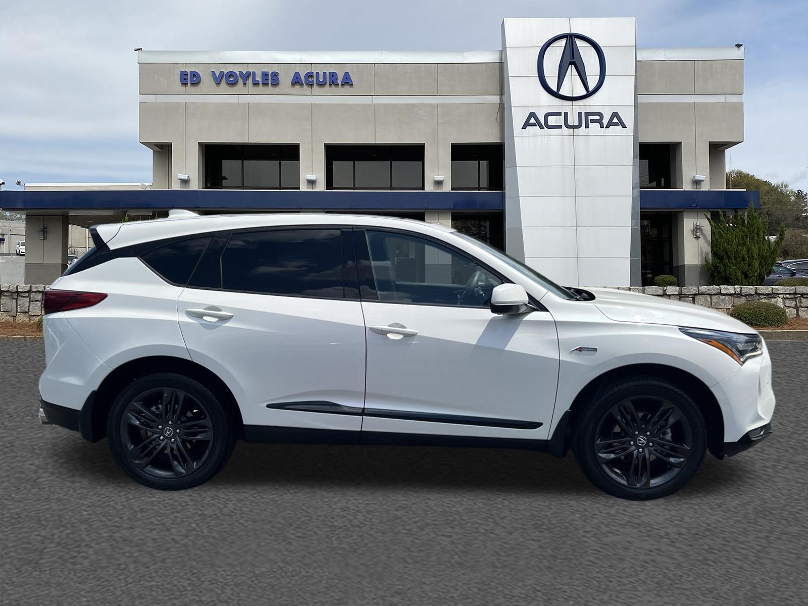 Certified 2023 Acura RDX w/ Advance Package FWD image 4