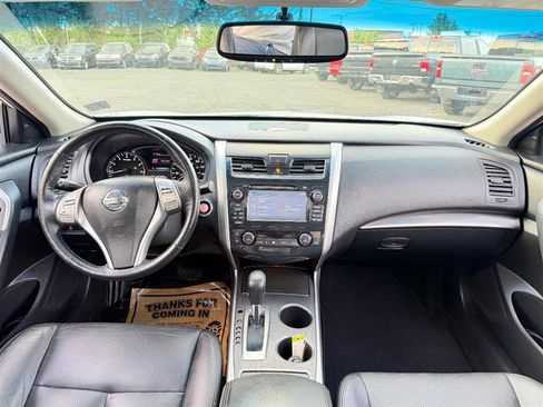 Used 2014 Nissan Altima 2.5 SL w/ Technology Package image 24