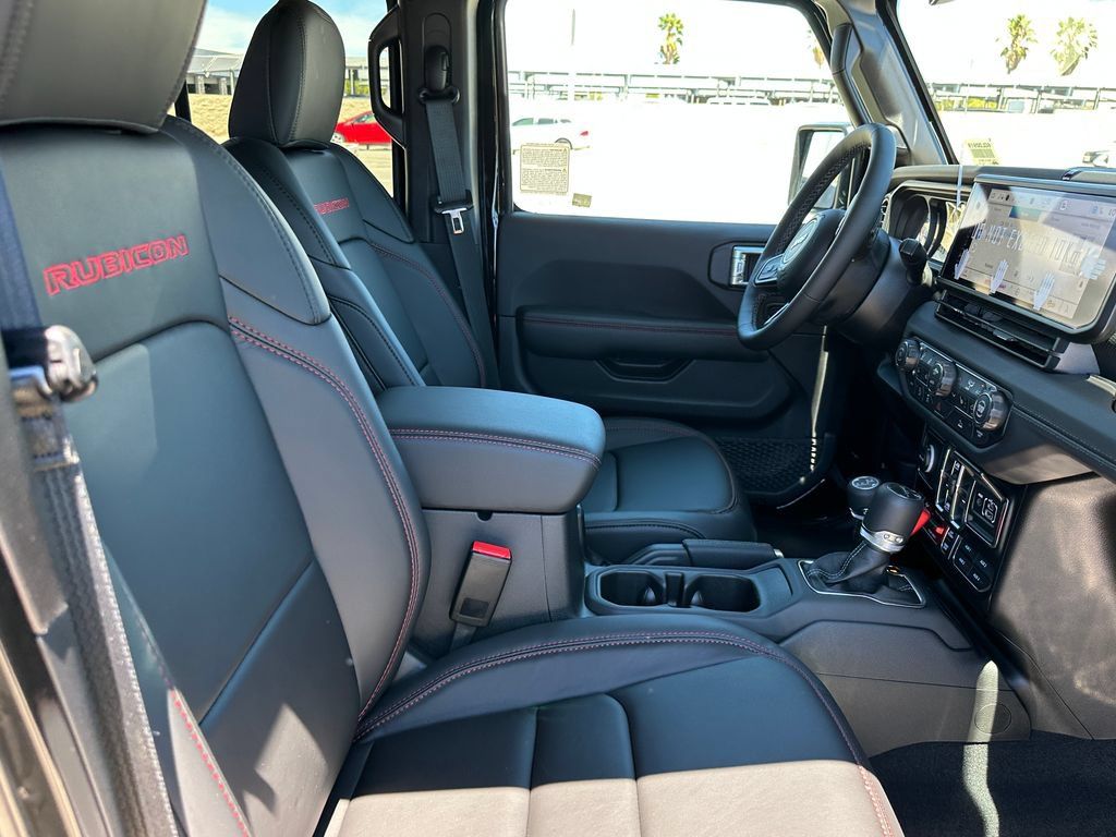 New 2026 Jeep Gladiator Rubicon AWD/4WD image 14
