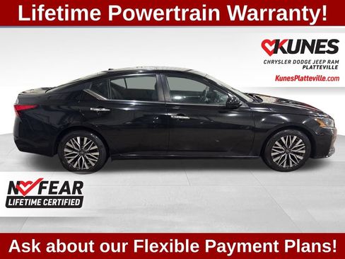 Used 2023 Nissan Altima 2.5 SV image 12