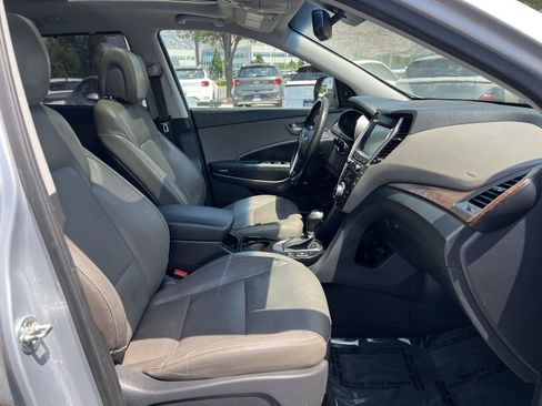 Used 2019 Hyundai Santa Fe XL w/ Cargo Package AWD/4WD image 17