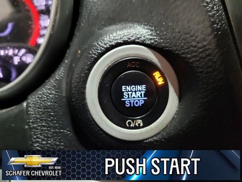 Used 2018 Dodge Journey SE image 34