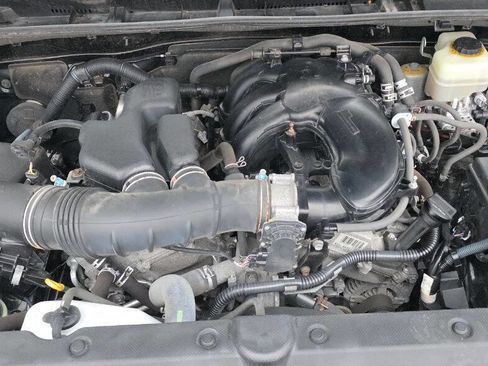 Used 2017 Toyota 4Runner SR5 image 10