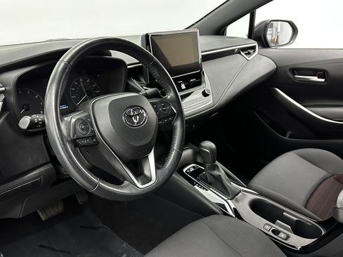 Used 2023 Toyota Corolla SE image 8