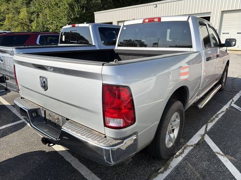 Used 2017 RAM 1500 Tradesman w/ Popular Equipment Group RWD image 10