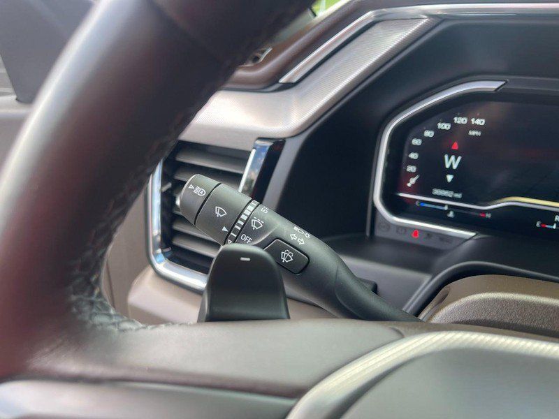 Used 2023 GMC Sierra 1500 Denali AWD/4WD image 31