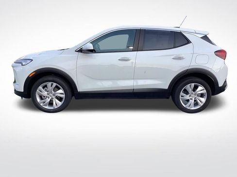 Used 2025 Buick Encore GX Preferred AWD/4WD image 6