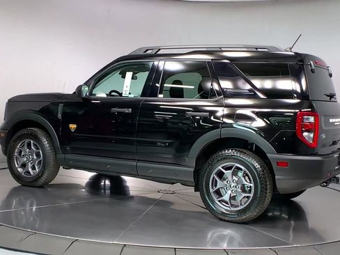 Used 2024 Ford Bronco Sport Badlands image 6