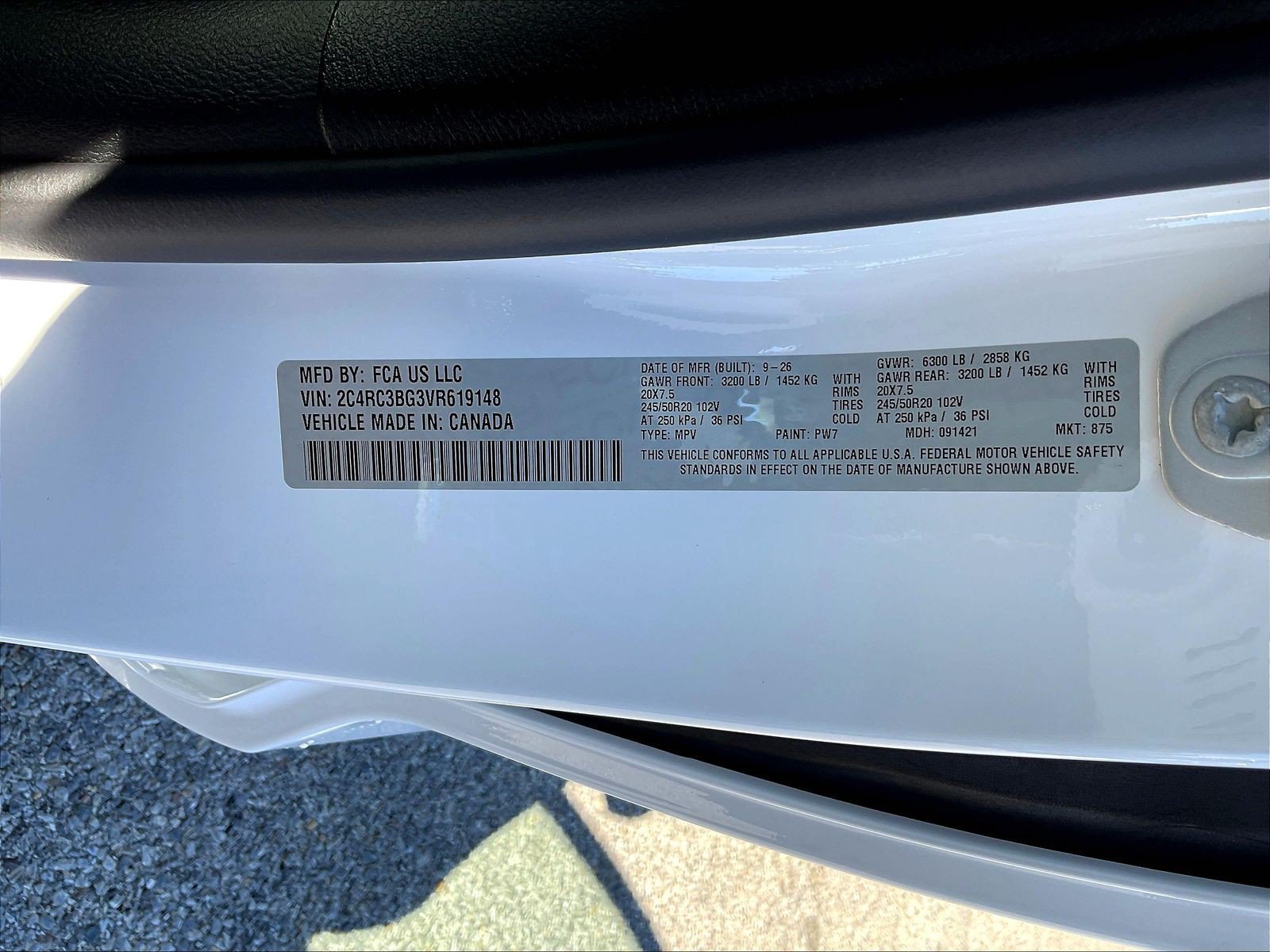 New 2027 Chrysler Pacifica Select AWD/4WD image 13