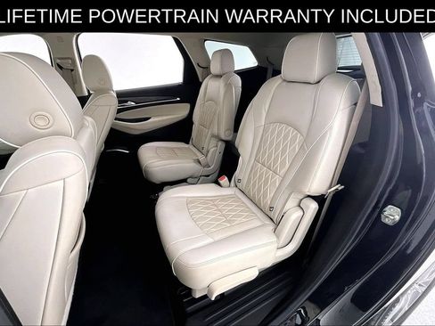Used 2023 Buick Enclave Avenir w/ Avenir Technology Package AWD/4WD image 34