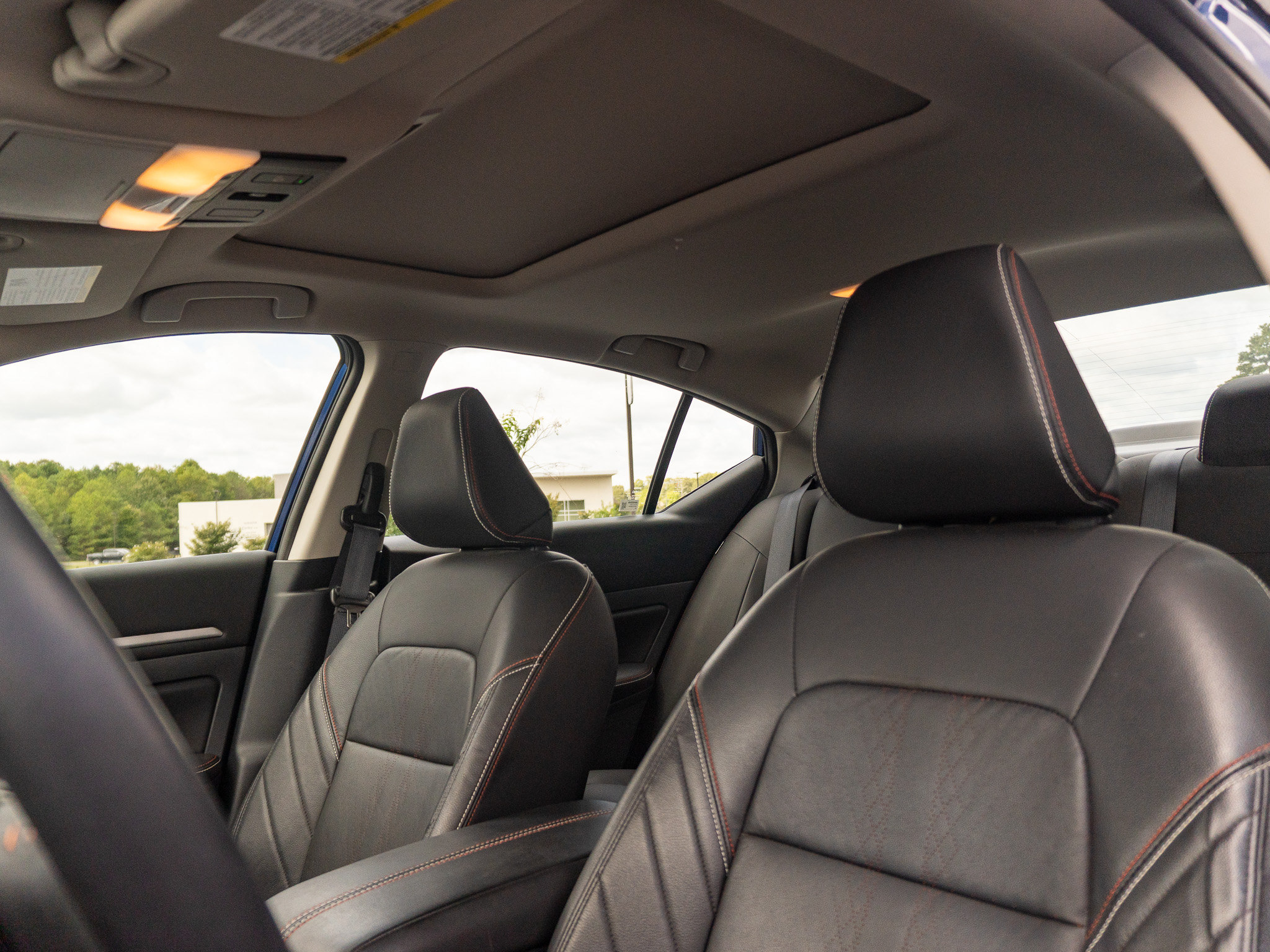 Used 2024 Nissan Altima 2.5 SR w/ SR Premium Package FWD image 12