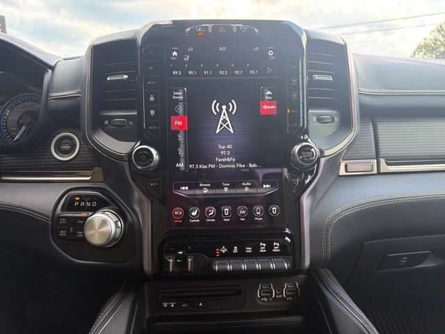 Used 2019 RAM 1500 Limited AWD/4WD image 9