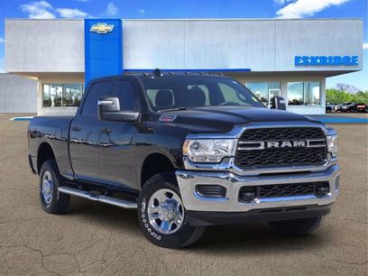 Used 2024 RAM 2500 Tradesman w/ Chrome Appearance Group
