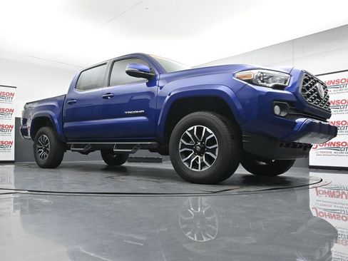 Used 2023 Toyota Tacoma TRD Sport w/ Advanced Technology Package AWD/4WD image 29