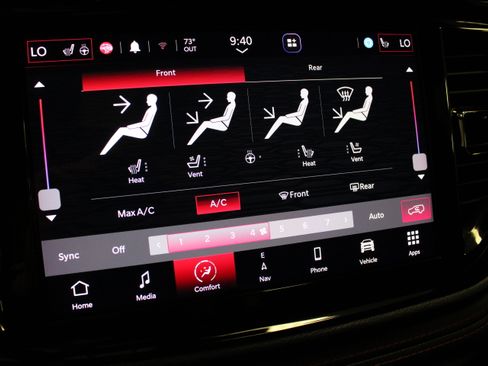 Used 2023 Dodge Durango GT RWD image 29