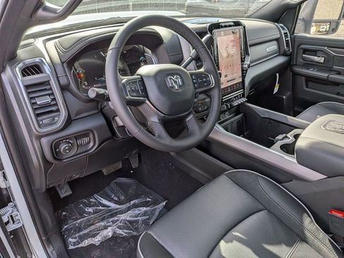 New 2026 RAM 2500 Laramie w/ Night Edition AWD/4WD image 13