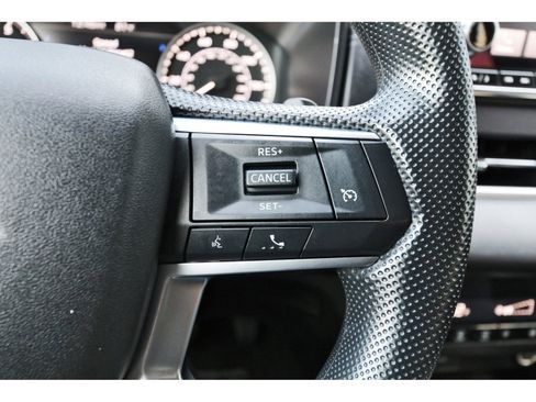 Used 2024 Mitsubishi Outlander ES image 18