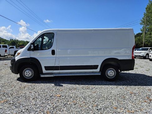 Used 2025 RAM ProMaster 2500 w/ U-Haul Equipment Group FWD image 5