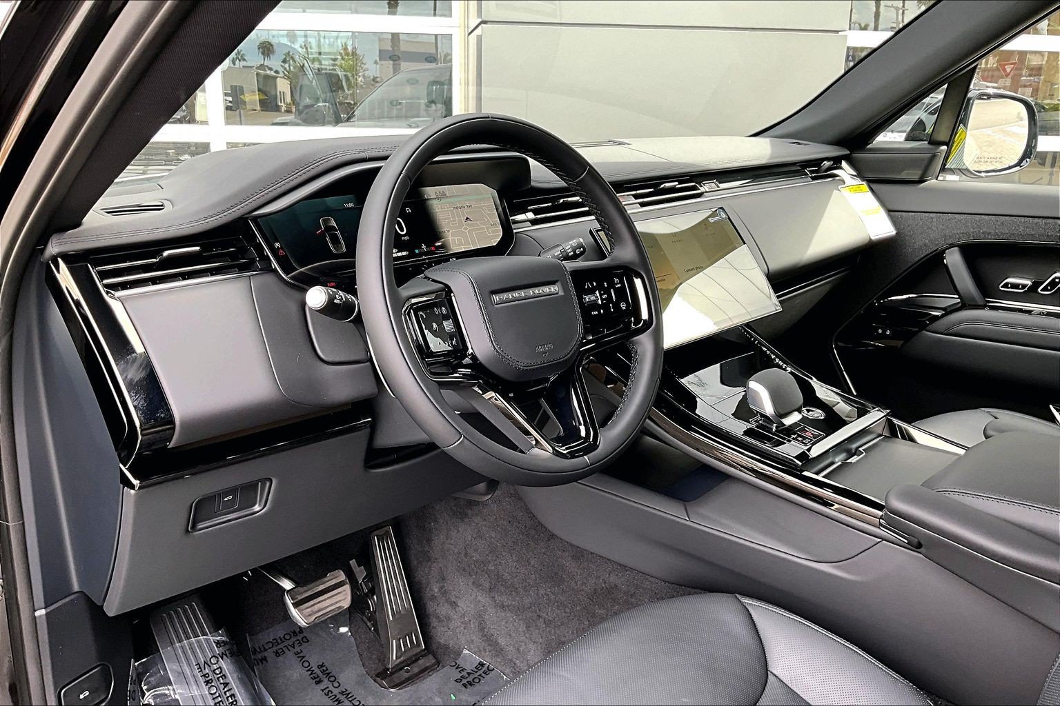 New 2027 Land Rover Range Rover Sport Dynamic SE AWD/4WD image 6