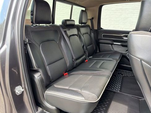 Used 2021 RAM 1500 Laramie w/ Laramie Southwest Edition RWD image 11