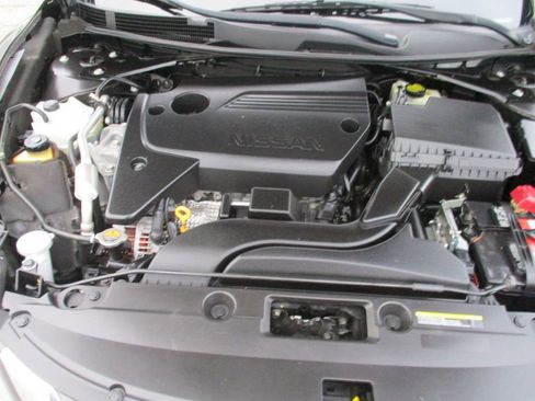 Used 2016 Nissan Altima 2.5 S w/ Power Driver Seat Package image 15