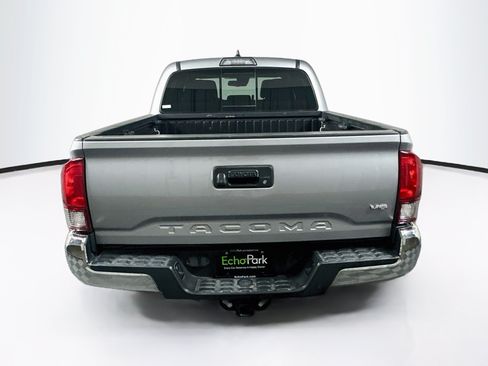 Used 2019 Toyota Tacoma TRD Off-Road RWD image 7