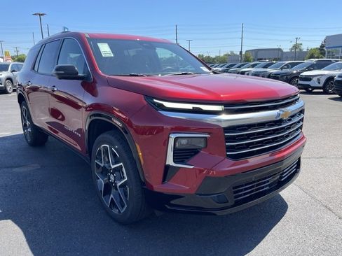 New 2026 Chevrolet Traverse High Country w/ LPO, Floor Liner Package image 1