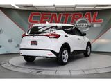 Used 2024 Nissan Kicks S image 5